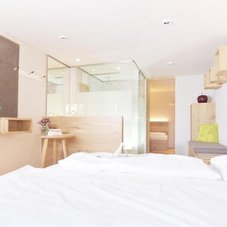 Hotel Waldvogel ไลพ์ไฮม์ ภายนอก รูปภาพ