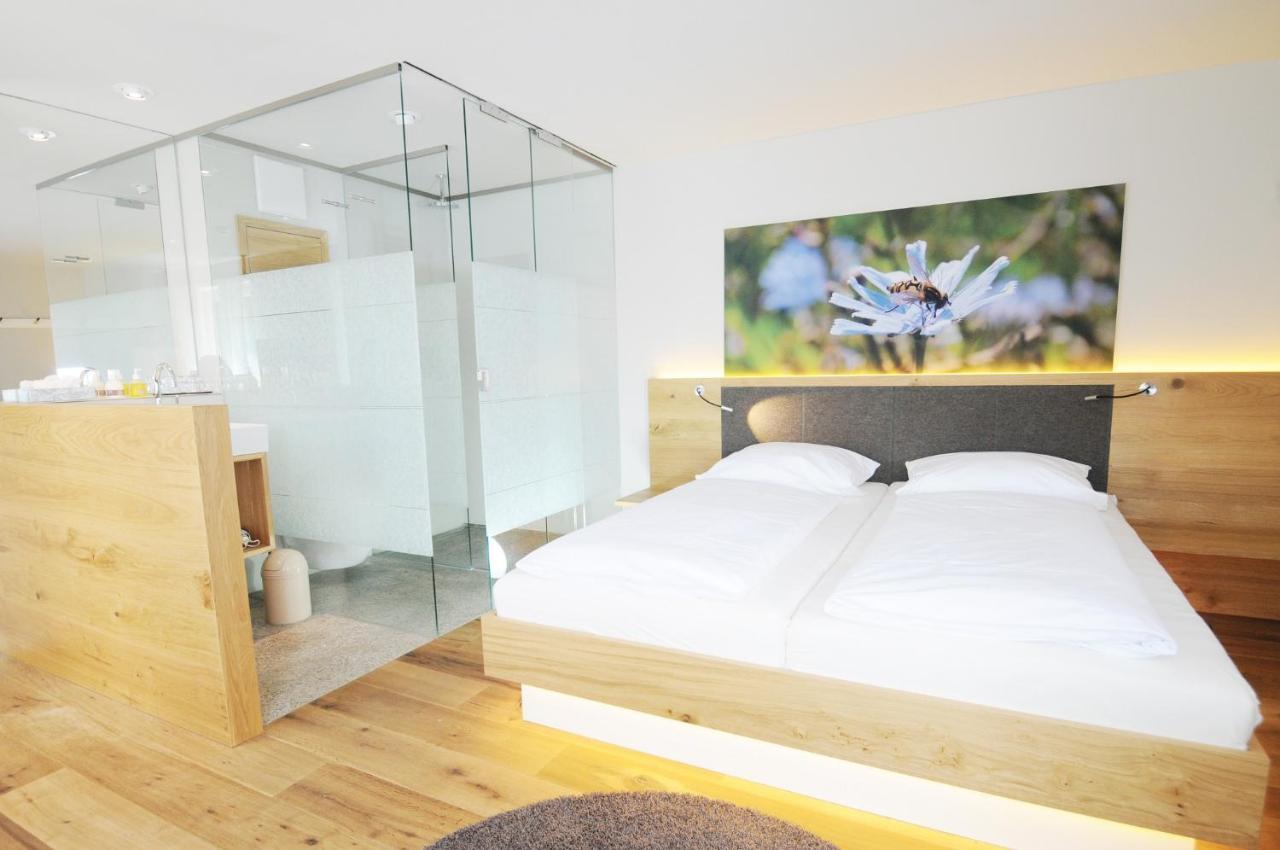 Hotel Waldvogel ไลพ์ไฮม์ ภายนอก รูปภาพ