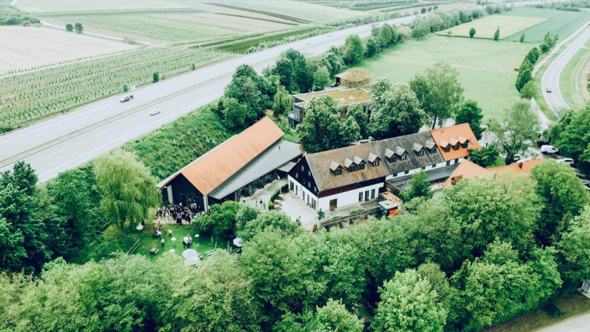 Hotel Waldvogel ไลพ์ไฮม์ ภายนอก รูปภาพ